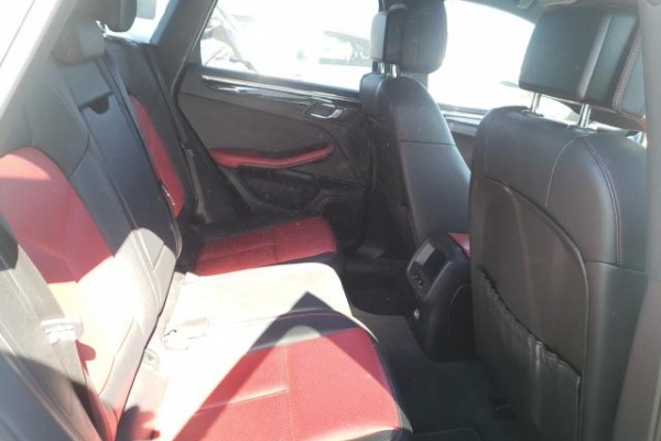 фото Porshe Macan S