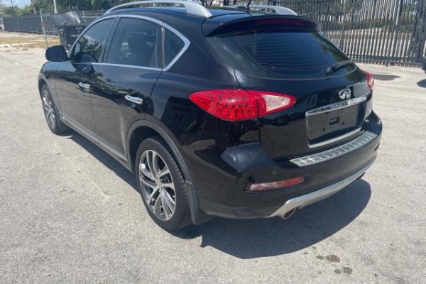 фото Infiniti QX50