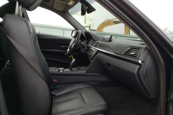 фото BMW 328 XI SULEV