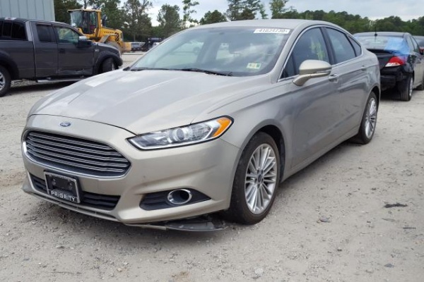 фото Ford Fusion SE