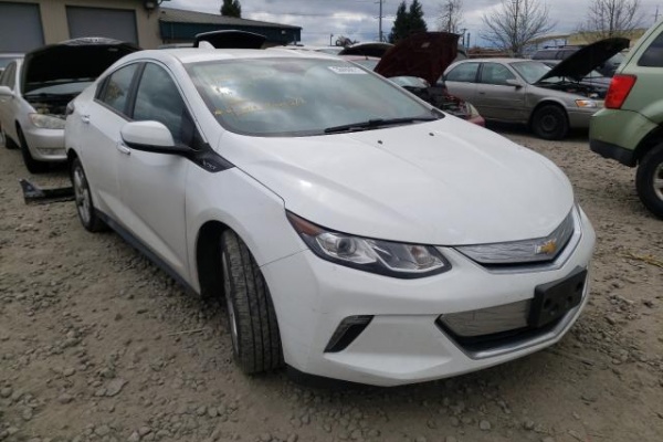 фото Chevrolet Volt LT