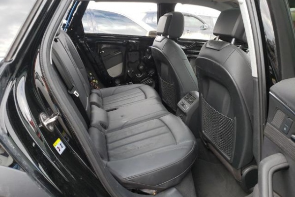 фото Audi A4 Premium Plus ALLROAD