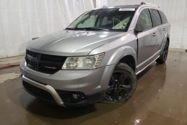 фото Dodge JOURNEY CROSSROAD