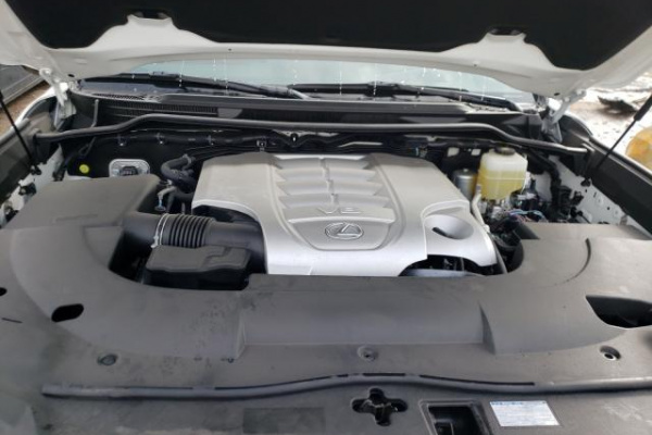 фото LEXUS LX 570