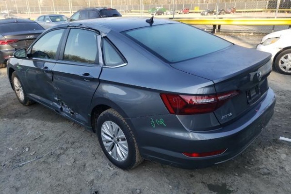 фото Volkswagen Jetta S