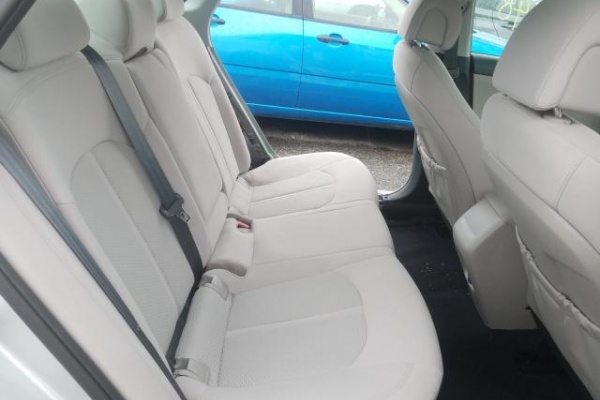 фото Hyundai Sonata SE