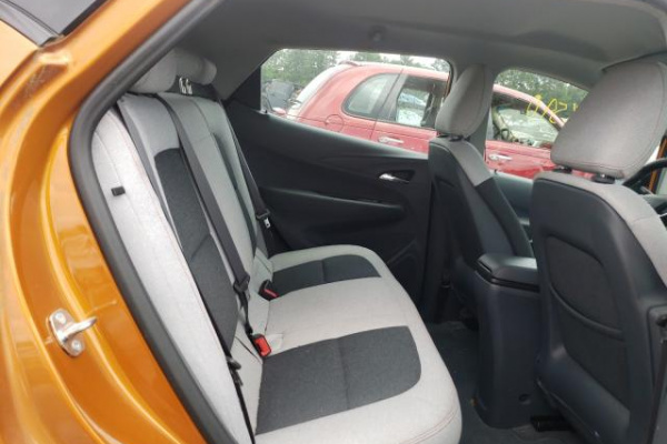 фото CHEVROLET BOLT EV