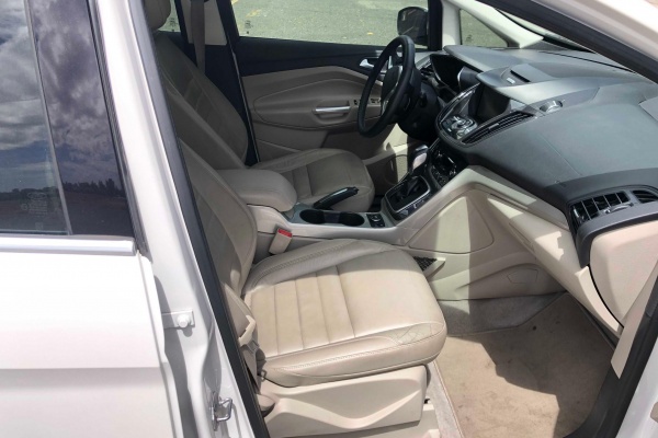 фото Ford C-MAX SEL