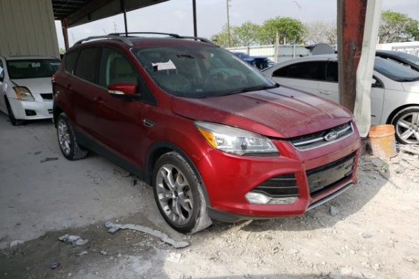 фото Ford Escape TITANIUM