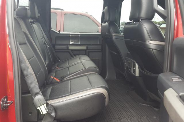 фото Ford F-150 RAPTOR