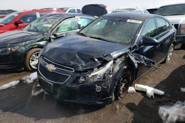 фото Chevrolet Cruze LS