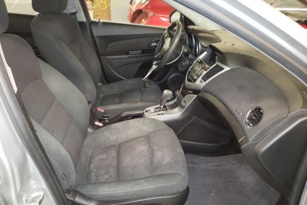 фото Chevrolet Cruze LT