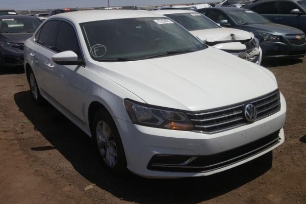 фото Volkswagen Passat S