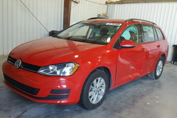 фото Volkswagen golf SPORTWAGEN S