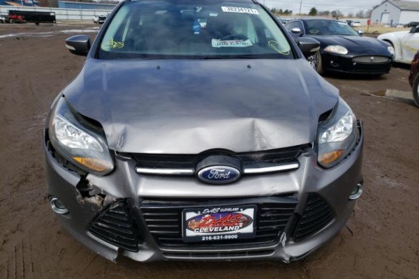 фото Ford Focus TITANIUM