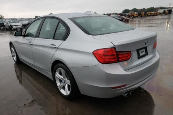 фото BMW 328 I SULEV