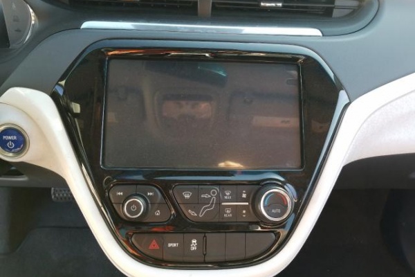 фото Chevrolet Bolt EV PREMIER