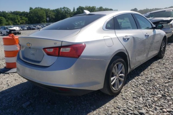 фото Chevrolet Malibu LT