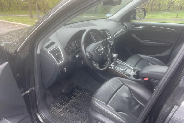 фото Audi Q5 PREMIUM