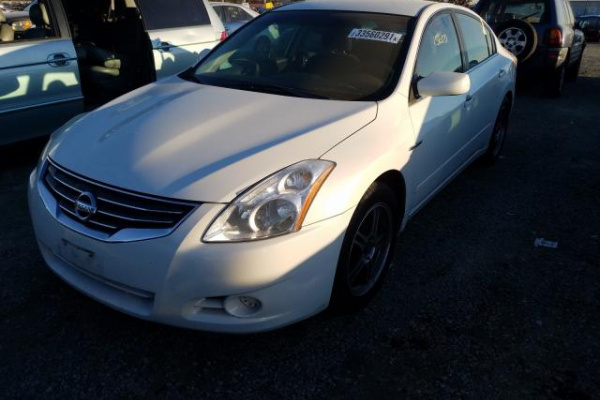 фото NISSAN ALTIMA