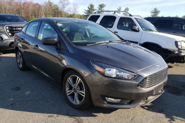 фото Ford Focus SE