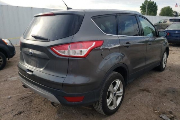 фото Ford Escape SE