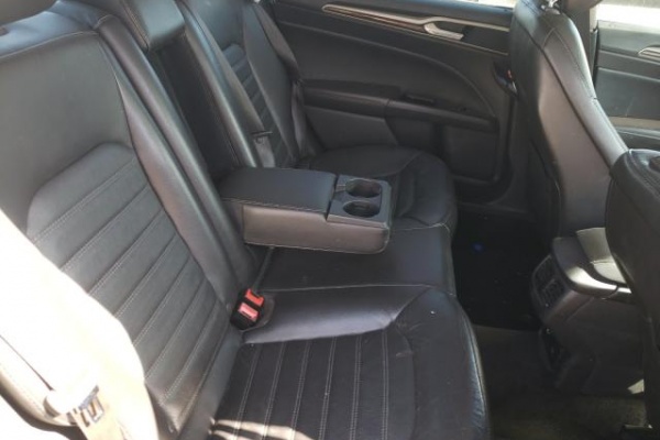 фото Ford Fusion SE HYBRID