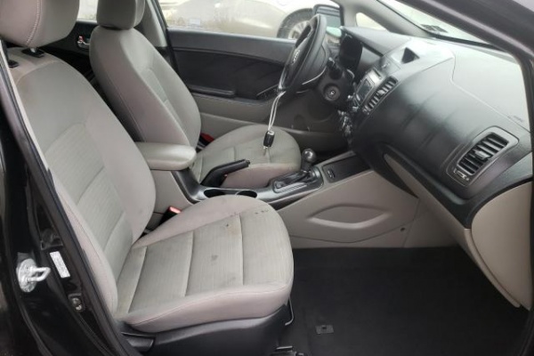 фото Kia FORTE LX