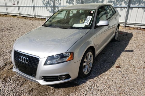 фото Audi A3 Premium Plus