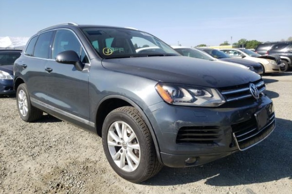 фото Volkswagen TOUAREG V6