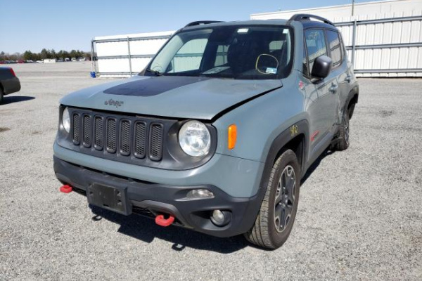 фото JEEP RENEGADE TRAILHAWK