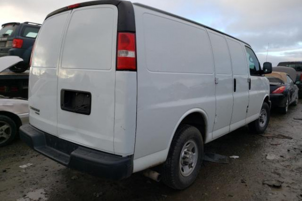 фото CHEVROLET EXPRESS G2500