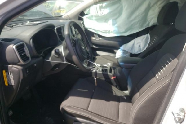 фото Kia SPORTAGE LX