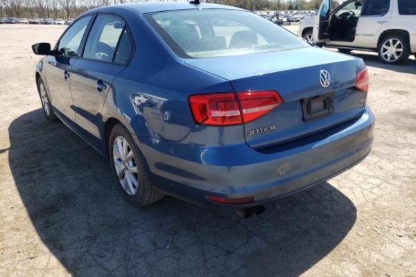 фото Volkswagen Jetta SE