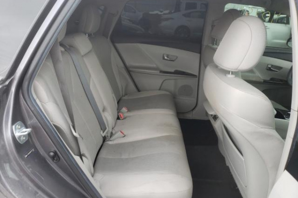 фото TOYOTA VENZA