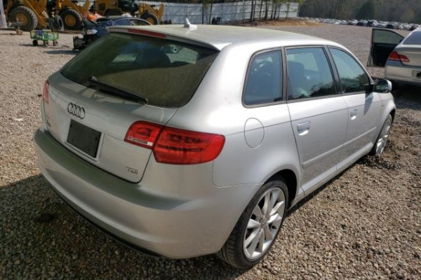 фото Audi A3 Premium Plus
