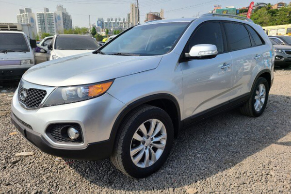 фото KIA SORENTO