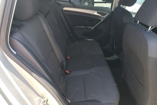 фото Volkswagen golf SPORTWAGEN S