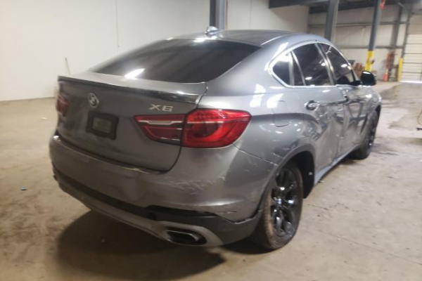 фото BMW X6 XDRIVE50I