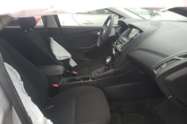 фото Ford Focus SEL