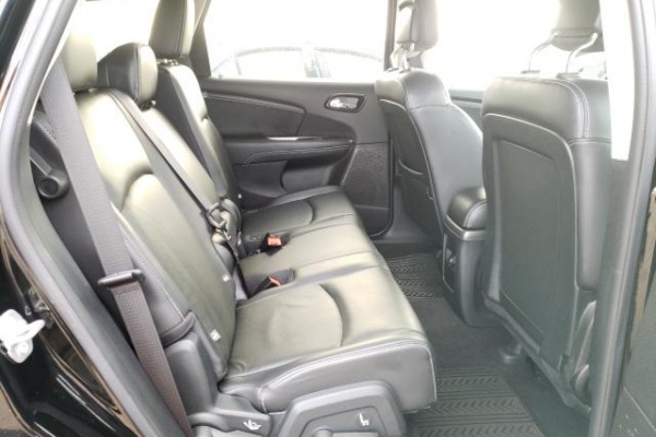 фото Dodge JOURNEY CROSSROAD