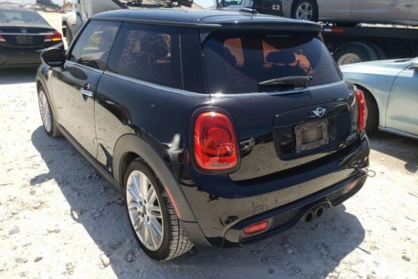 фото Mini COOPER S