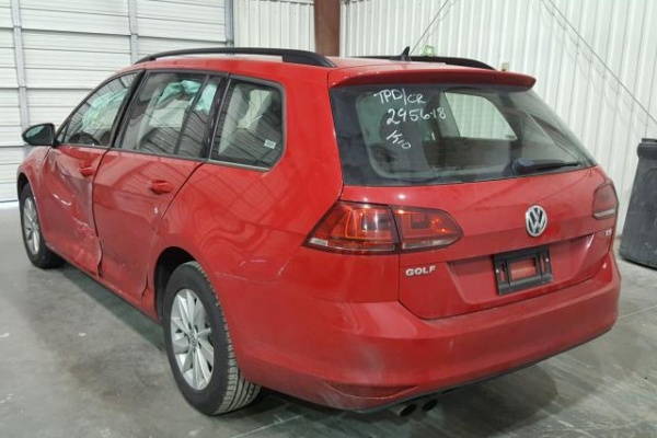 фото Volkswagen golf SPORTWAGEN S