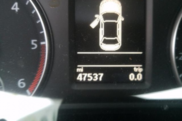 фото Volkswagen Passat SE