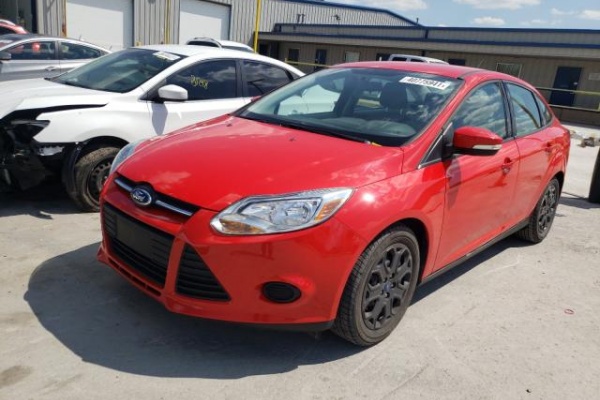 фото Ford Focus SE