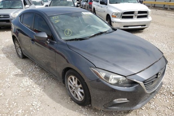 фото Mazda 3 TOURING