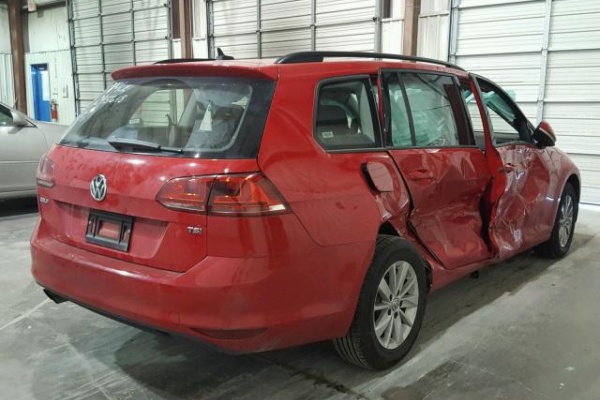 фото Volkswagen golf SPORTWAGEN S