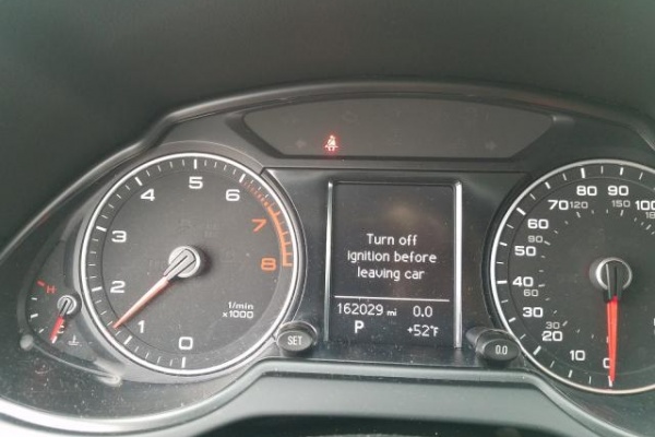 фото Audi Q5 PREMIUM