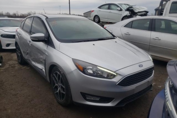 фото Ford Focus SEL