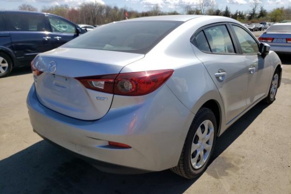 фото Mazda 3 SPORT